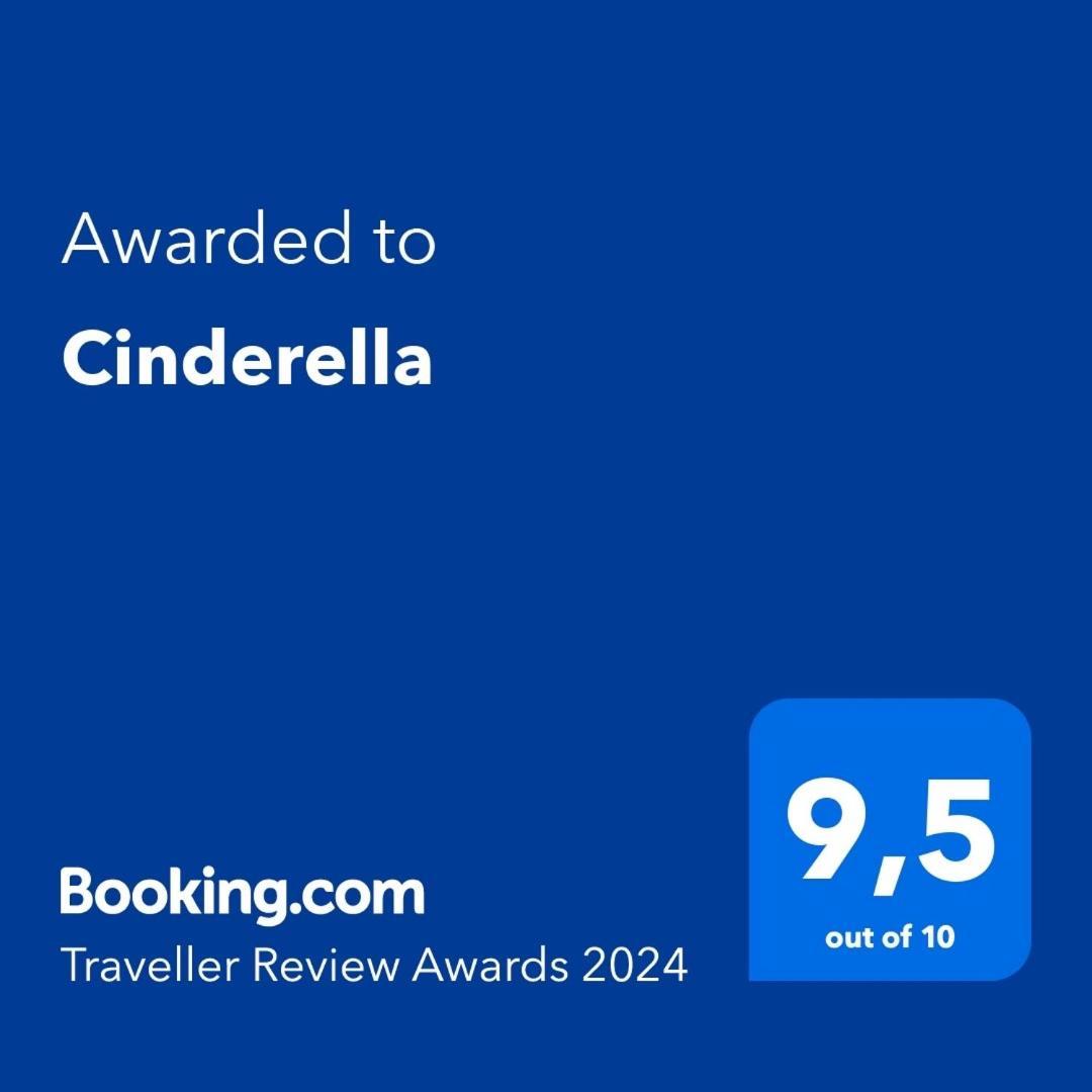 Cinderella Apartment With Free Parking Πούλα Εξωτερικό φωτογραφία